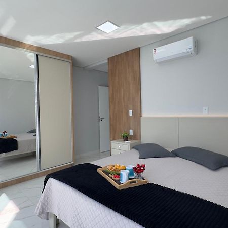 Apto Das Lavandas - 2 Quartos - Apto Todo Climatizado - A 150M Do Parque Termal! ピラトゥバ エクステリア 写真